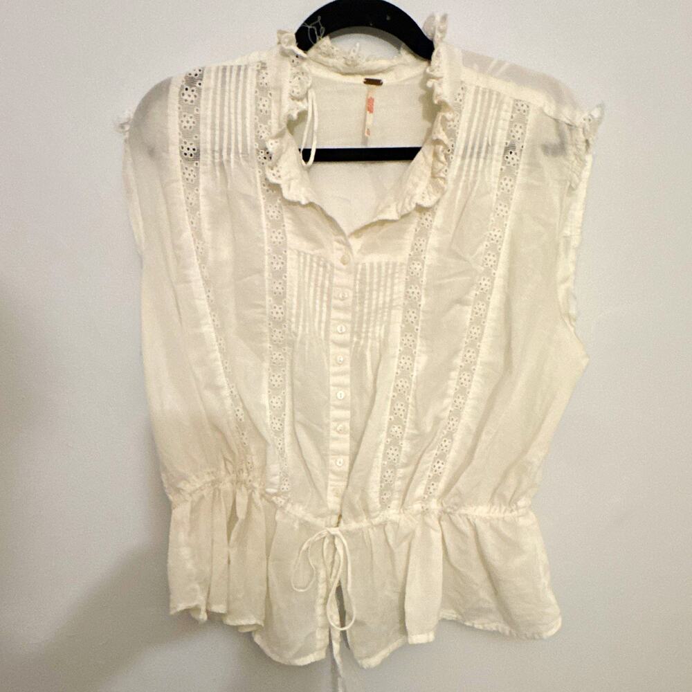 Free People White Lace Ruffle Button Front High Neck Peplum Blouse Women's XL